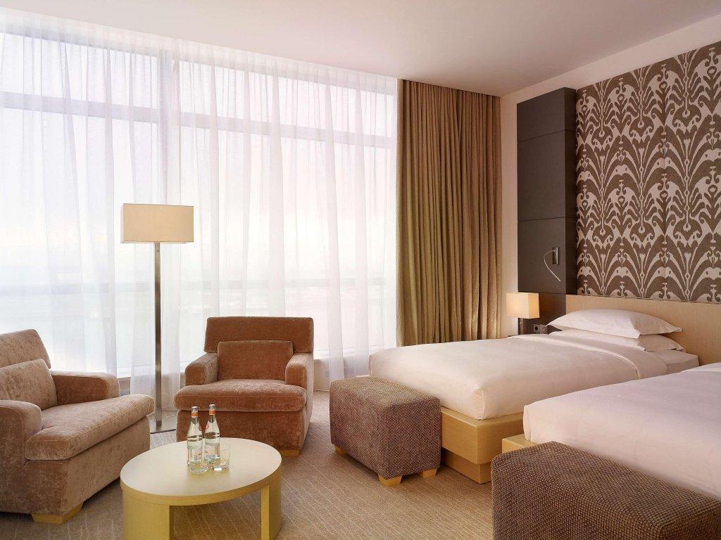 Hyatt Regency Dushanbe Ngoại thất bức ảnh