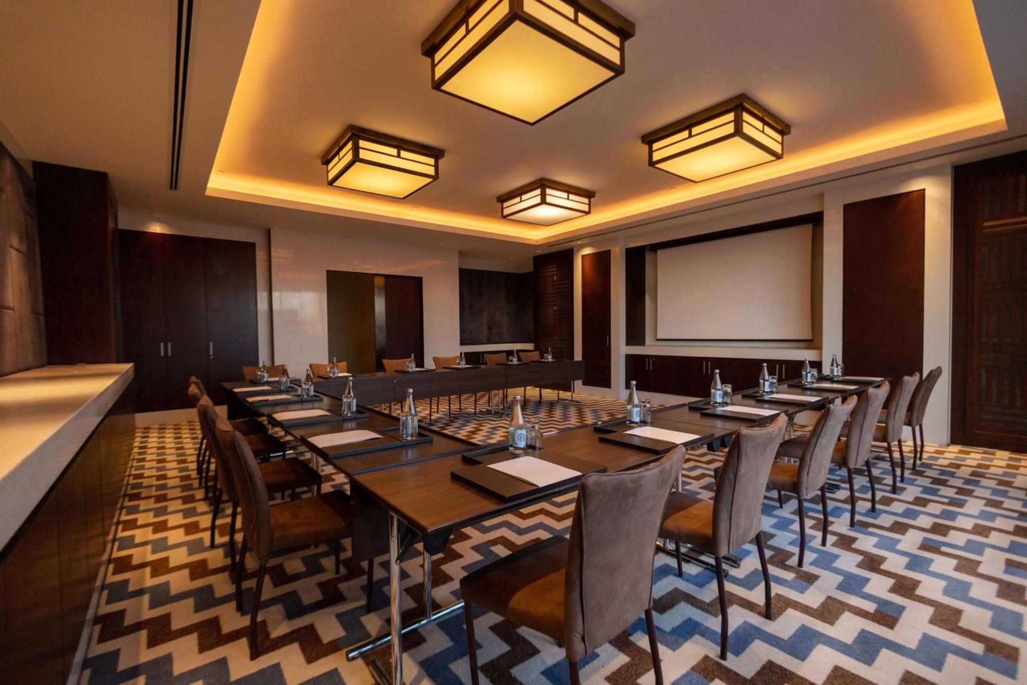 Hyatt Regency Dushanbe Ngoại thất bức ảnh