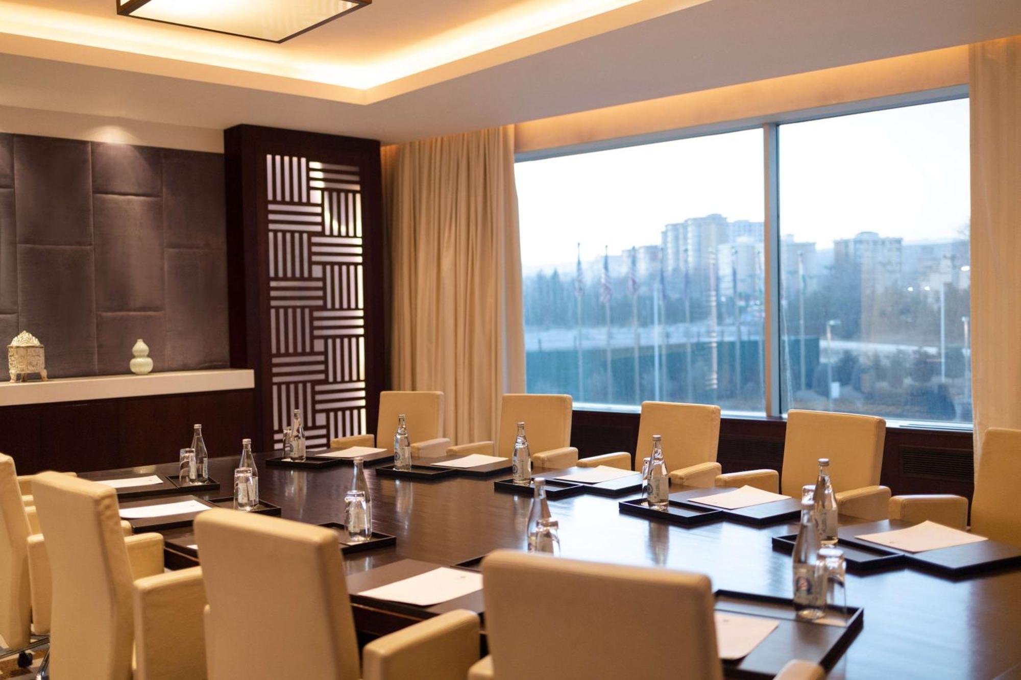 Hyatt Regency Dushanbe Ngoại thất bức ảnh