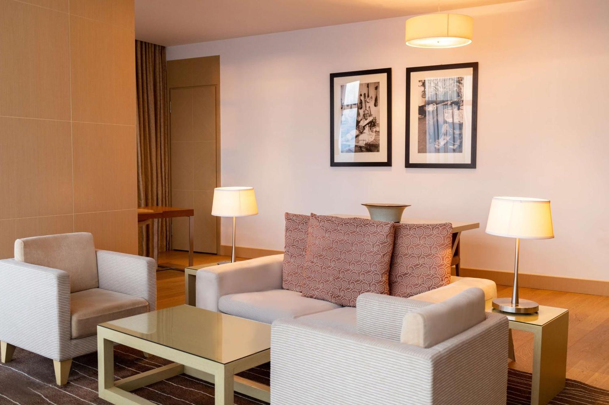 Hyatt Regency Dushanbe Ngoại thất bức ảnh